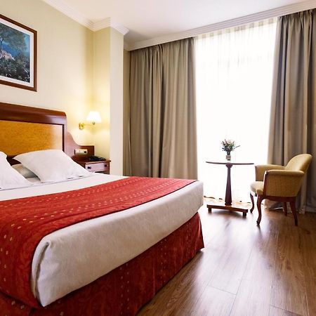 Gran Hotel De Ферол Екстериор снимка