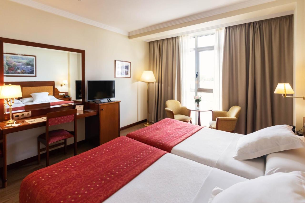 Gran Hotel De Ферол Екстериор снимка