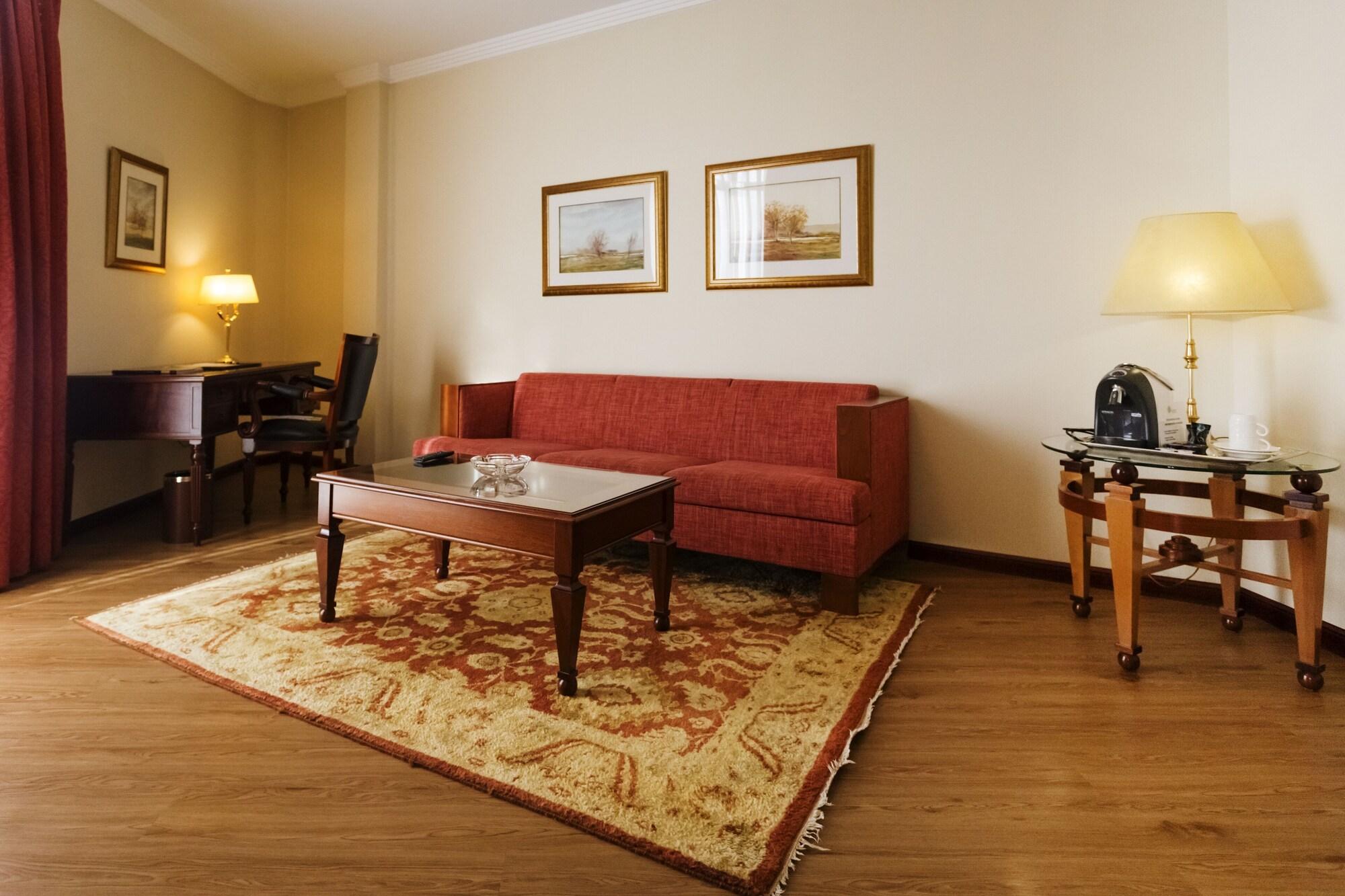 Gran Hotel De Ферол Екстериор снимка